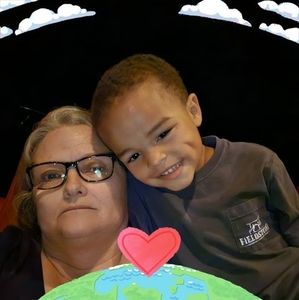 Meet your Posher, Janet